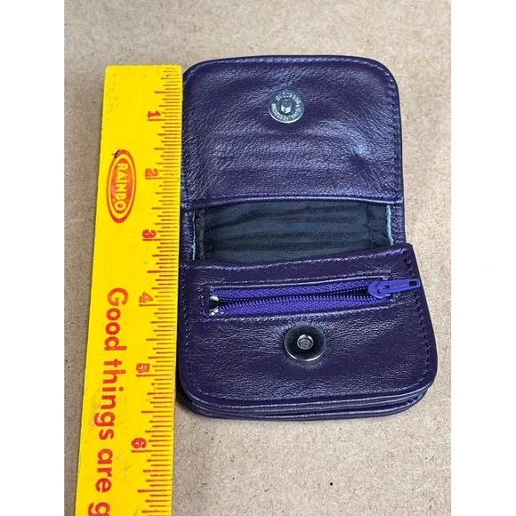 Small Purple Leather Card Holder with Scottie Dog Accent - Picture 6 of 7